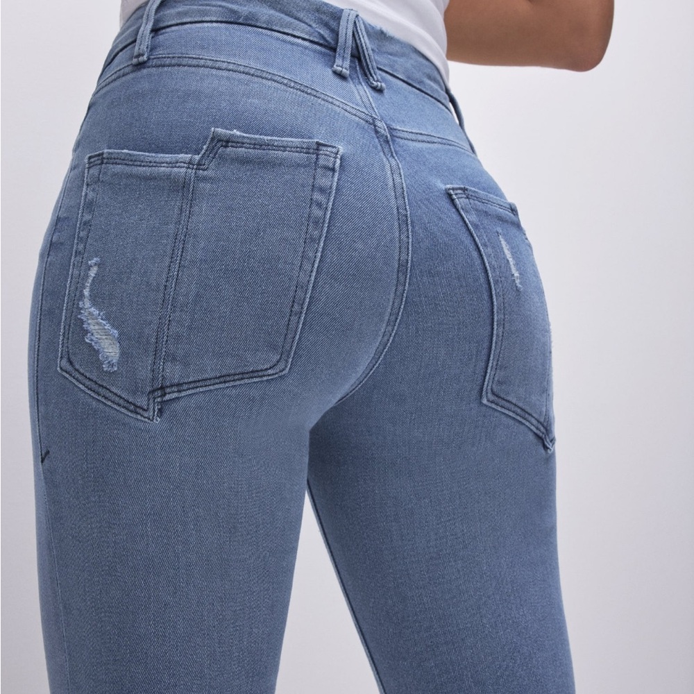 Good American straight leg jeans - New with tags!